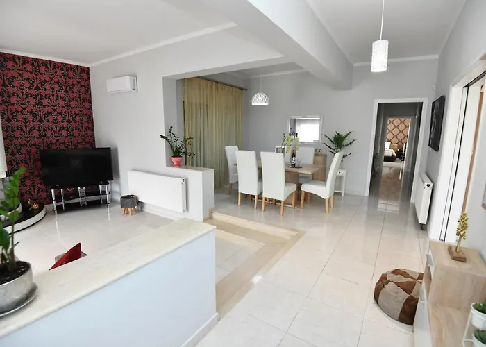 Eva's Garden House *