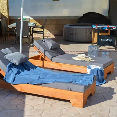 Eva's Garden House إياليسوس