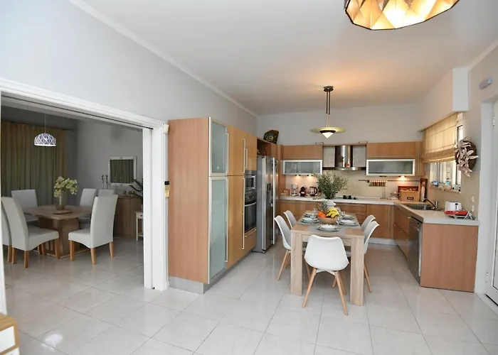 فيلة Eva's Garden House *