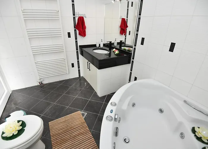 Eva's Garden House Willa Jalisos